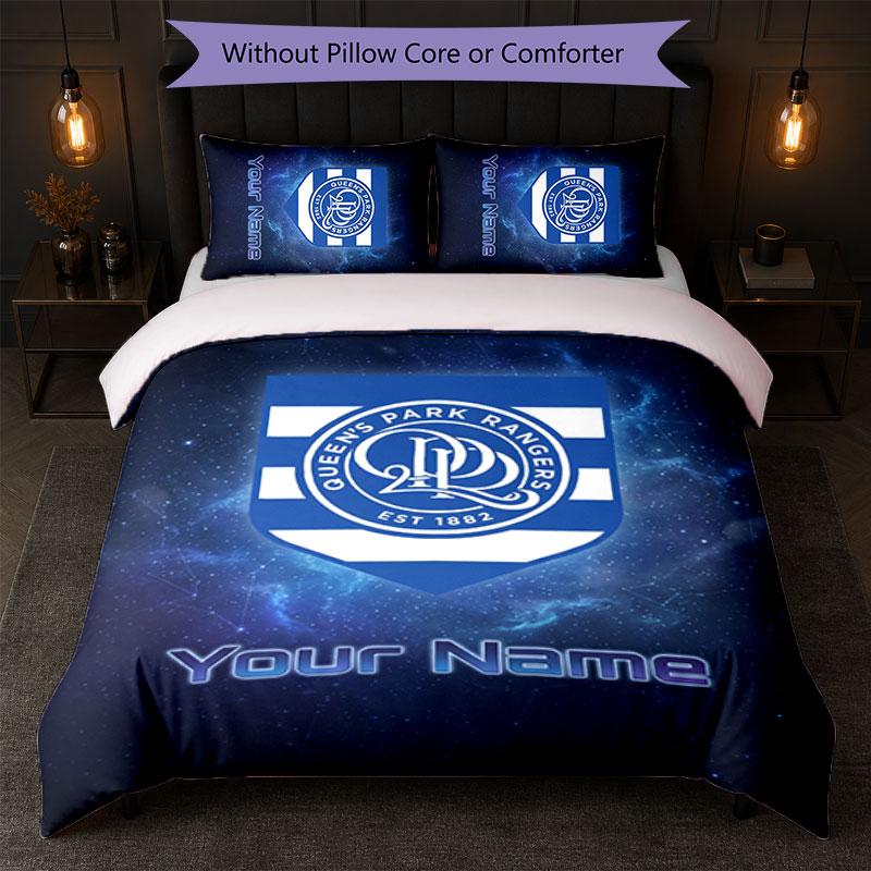 Queens Park Rangers FC Set Biancheria da Letto con Testo Nome Personalizzato 1 Copripiumino+2 Federe Logo Calcio Regalo Personalizzato per Occasione Speciale Decorazione Camera da Letto
