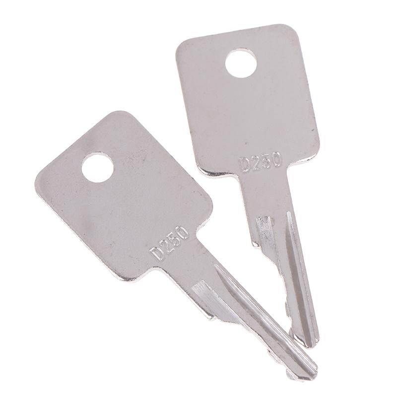 2 Pcs Bobcat Key Applicable To S550 S185 Skid Steer Loader Sweeper Key S331 / S160 Excavator
