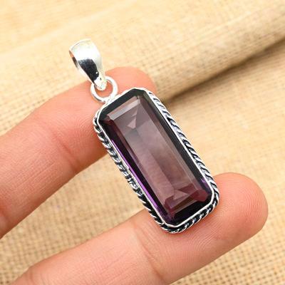 Herrlicher Amethyst-Edelstein, handgefertigt, 925er Sterlingsilber, schöner Anhänger für Frauen