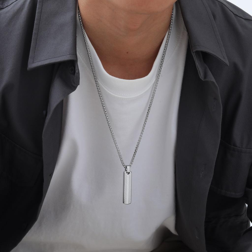 Geometric One-Word Strip Titanium Steel Stainless Steel Batch Flower Square Strip Pendant Necklace Men'S, Quanxi Water Jewelry Pn2071