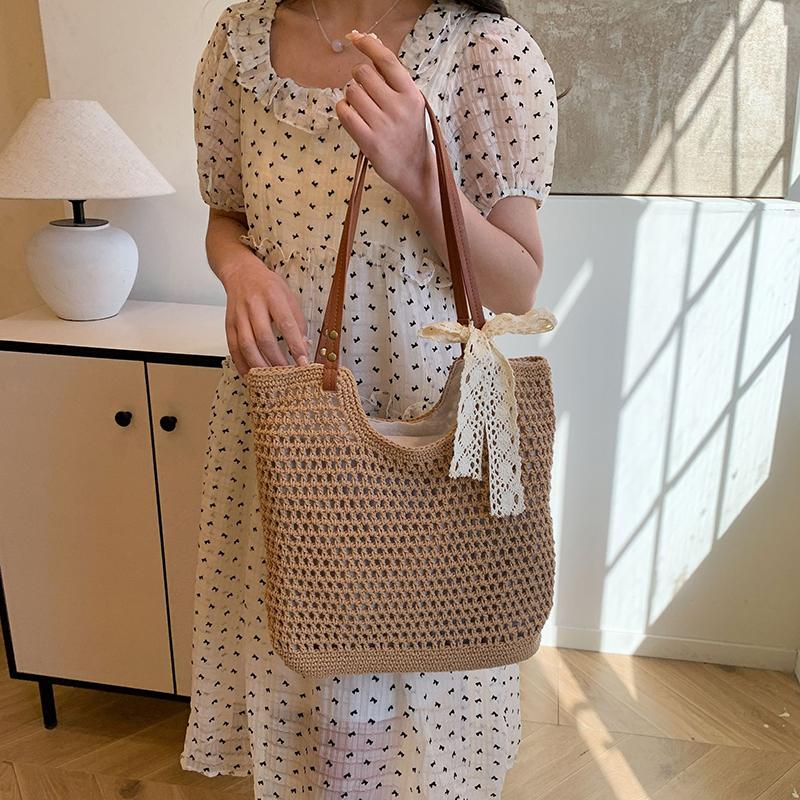 Stylish Women Woven Crochet Handbags Large Capacity Shoulder Tote Perfect for Beach Travel and Daily Use