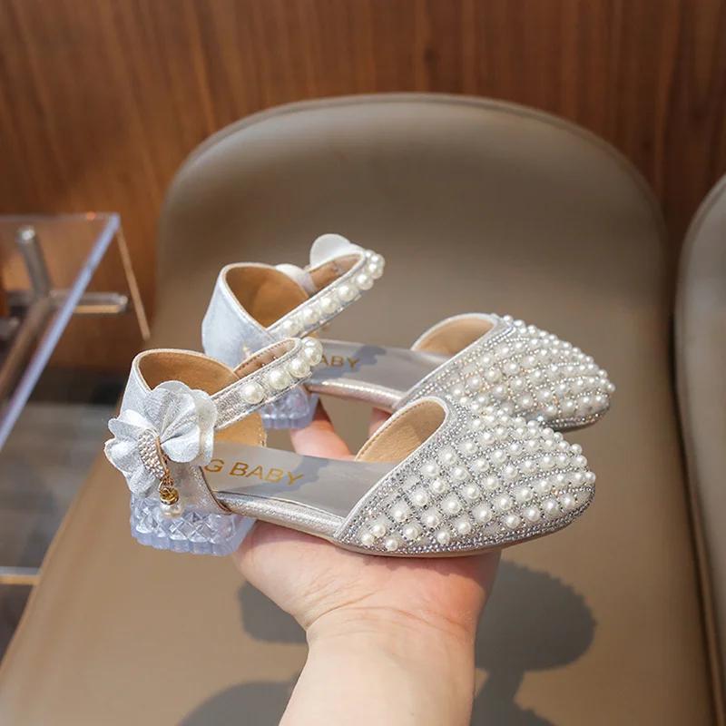 

Summer Beautiful Baby Girls Princess Sandals Square Heel Crystal Beaded Bow Soft Fashion Kids Cute Elegant Students Comfortable 27Insole17.2cm срібний