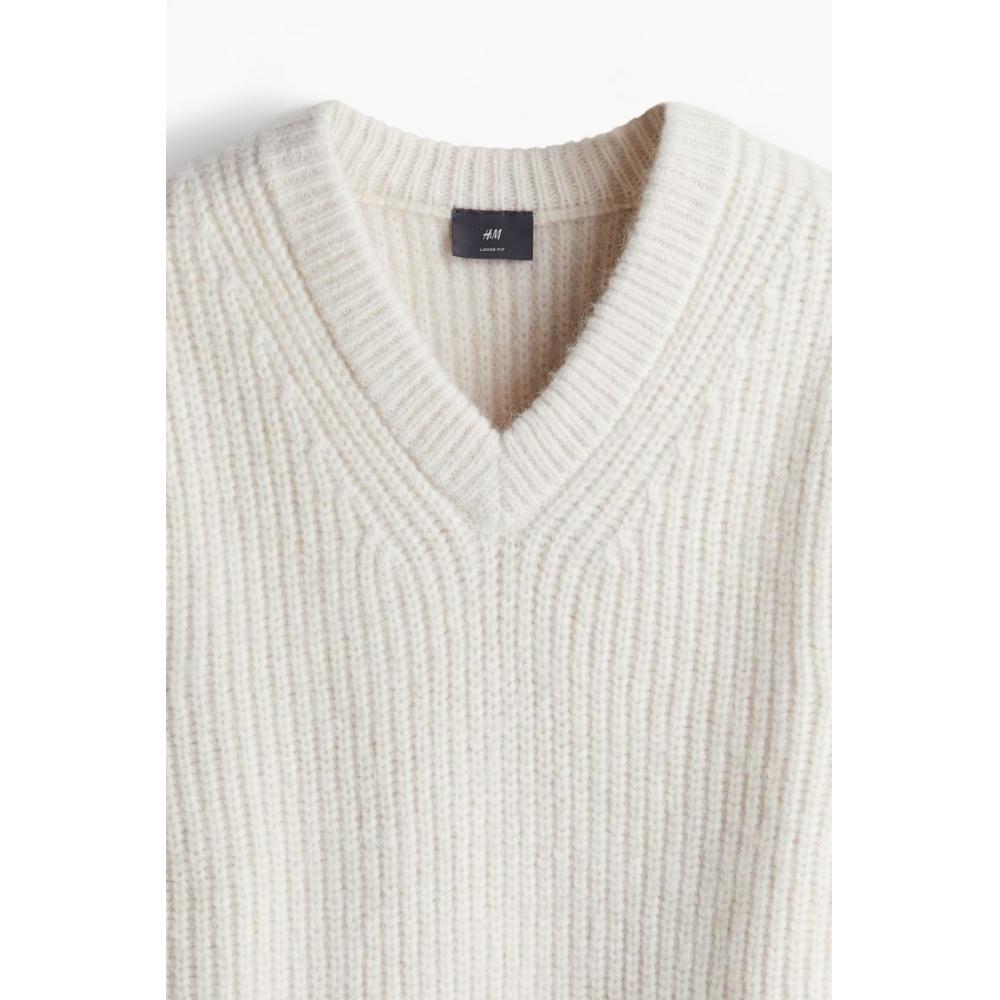 H M V Neck Sweater Vest Loose Fit creaM