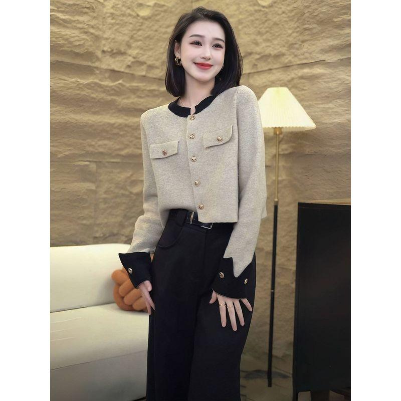 

Классический Стиль Изящный Модный Комплект Женский 2025 Весна и Осень Самый продаваемый Сочетающийся по цвету Свитер Кардиган Костюм Свободные Брюки Комплект из двух предметов Top XL(120-135)