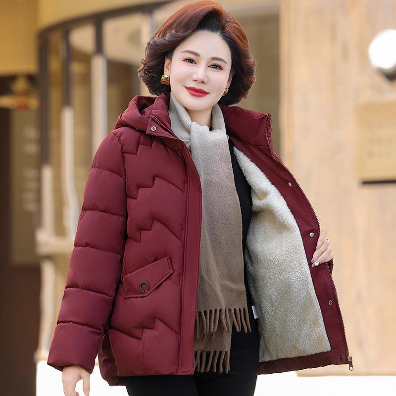 New Winter Old-age Mother's Cotton Jacket Fashionable and Slim Short Middle-aged and Elderly Cotton Jacket Women's Jacket