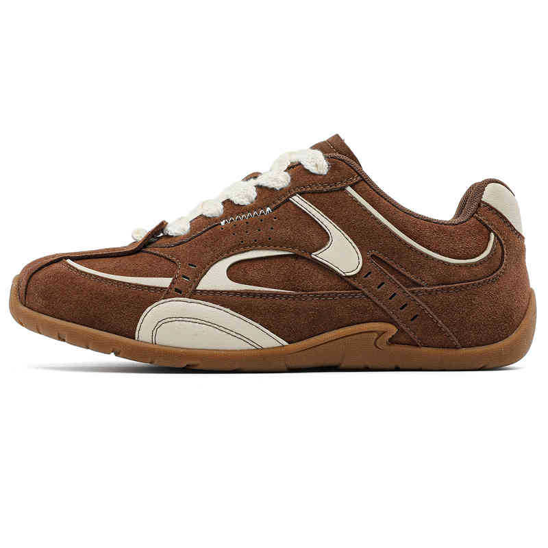 Scarpe da corsa americane retrò primavera ed estate nuove scarpe sportive per l'allenamento morale abbinamento di colori morbide e comode traspiranti scarpe da plancia