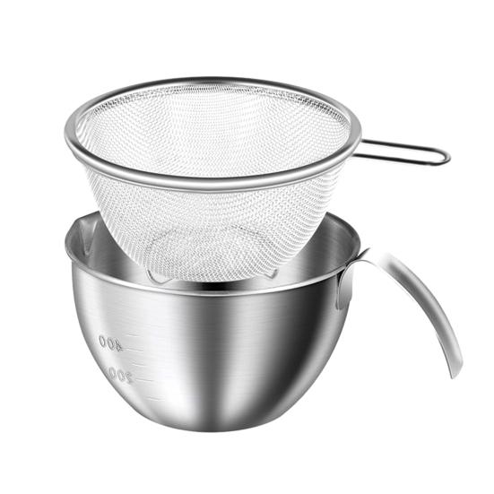 

Stainless Steel Mixing Bowl with Strainer 2 in 1 Multifunctional Basin Strainer with Handle for Mixing Batter Egg Cream Sets
