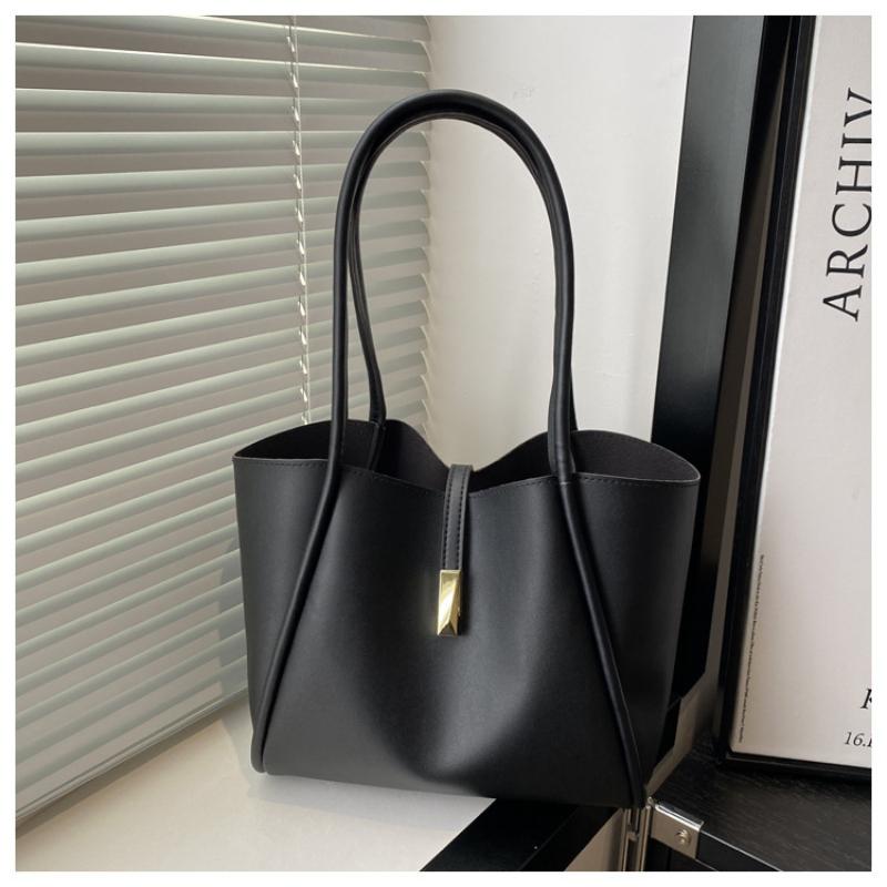 2026 New Early Spring Fashi Simple Retro Casual Large Capacity Commuter Underarm Tote Shoulder Bag Women Handbags