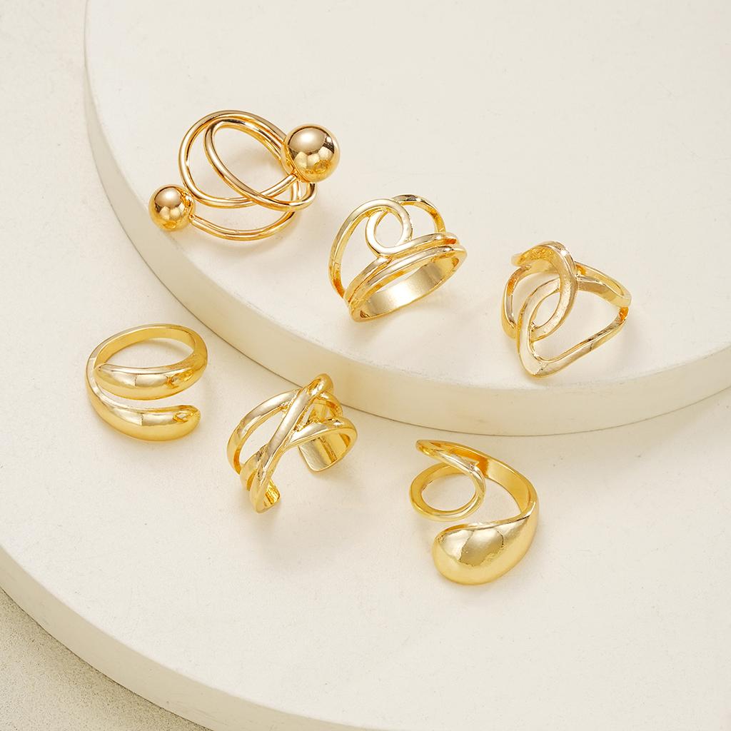 6 Pcs Smooth Geometric Shape Exaggerated Fashion Ring Set Retro Vintage Gold Color Classic Asymmetrical Hollow Rings For Women