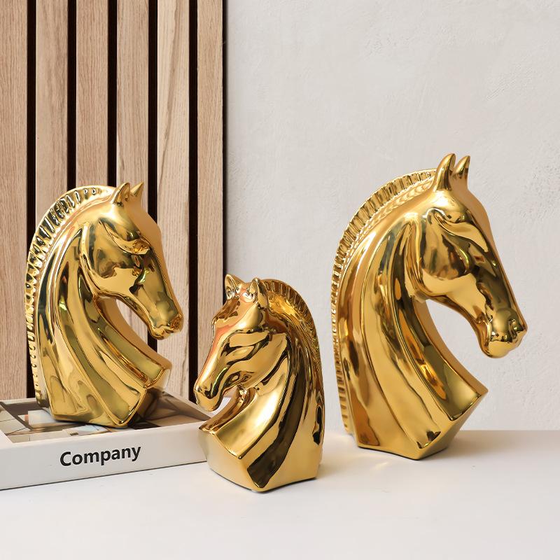 1PC Golden Horse Head Ornament Creative Room Decoration Porch TV Wine Cabinet Study Office Home Decoration Gift