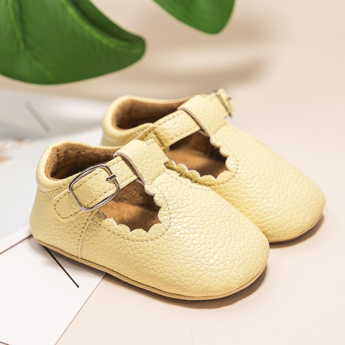 

KIDSUN Newborn Baby Shoes Stripe PU Leather Boy Girl Shoes Toddler Rubber Sole Anti-slip First Walkers Infant Moccasins 0-6 Months жовтий