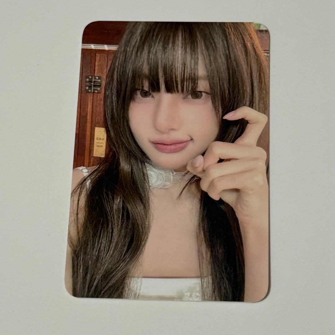 [USED] Billie Eveline Showcase Trading Cards