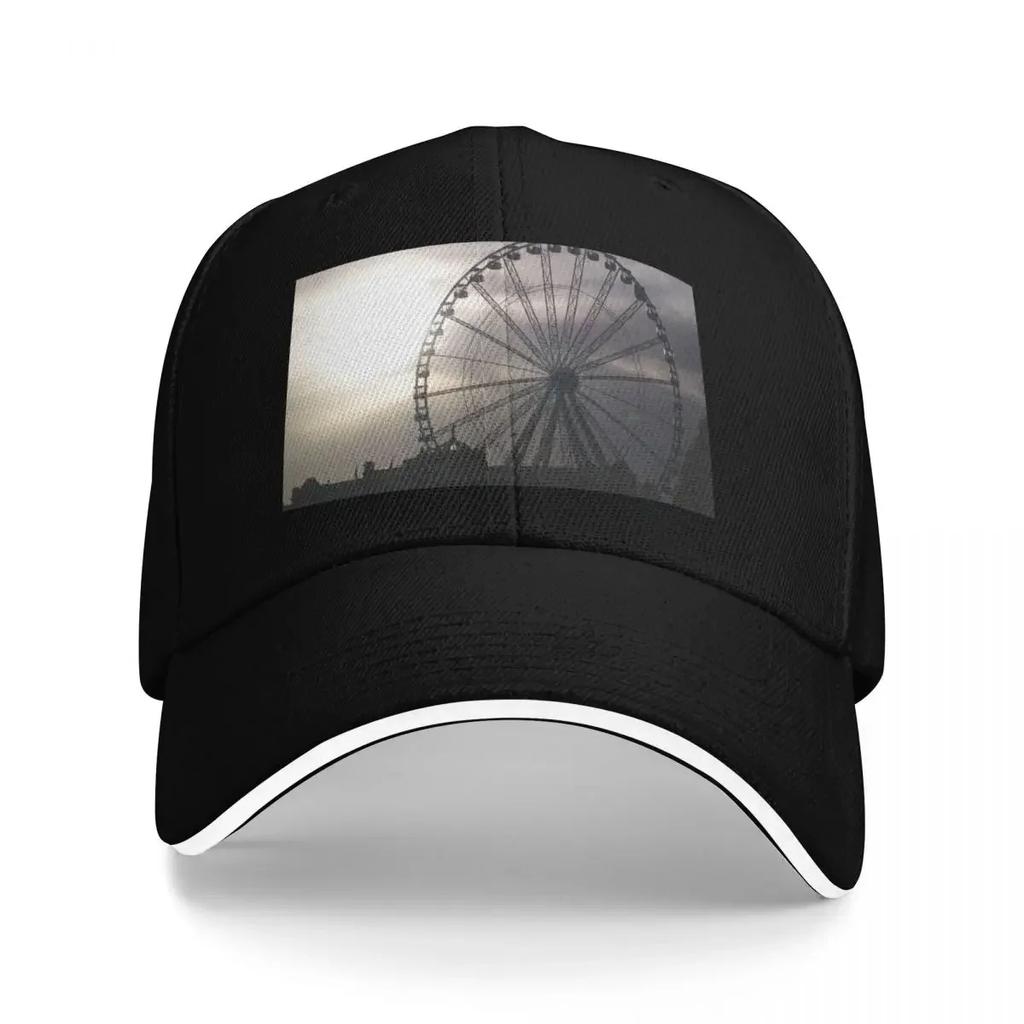 Ferris Wheel In Torquay Devon Baseball Cap Trucker Hat hard hat Women Hats Unisexs