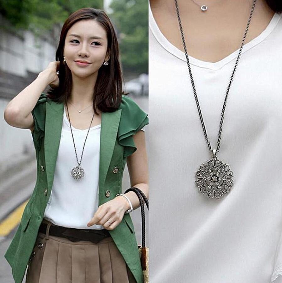 Flower Chain  Hollow Long Gift Pendant Jewelry Necklace Fashion Necklaces