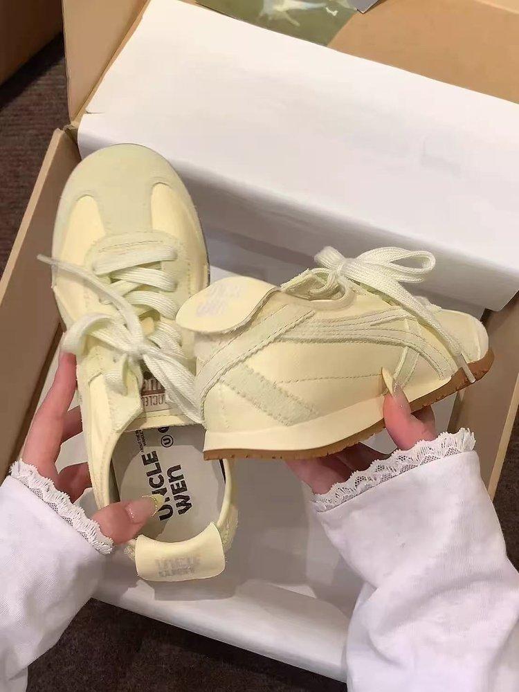 

Retro Forrest Gump training shoes women s 2025 new summer soft-soled casual sports shoes flat-soled versatile white shoes 40 светло-желтого