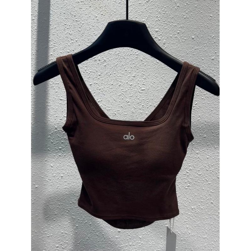 

alo25 Summer Square Neck Knit Camisole: Women s Cross-Back Slim Crop Top with Letter Print Large коричневий