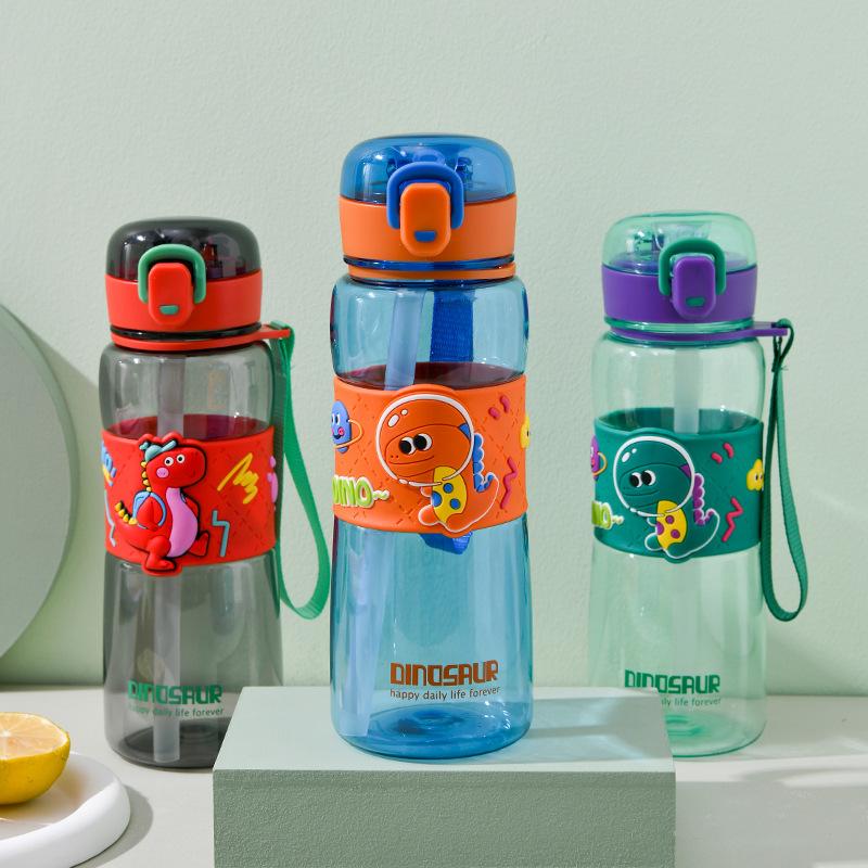 Water Bottle New Cartoon Children's Straw Water Cup for Students To Go To School Men's and Women's Large-capacity Cups High Value Sports Kettle