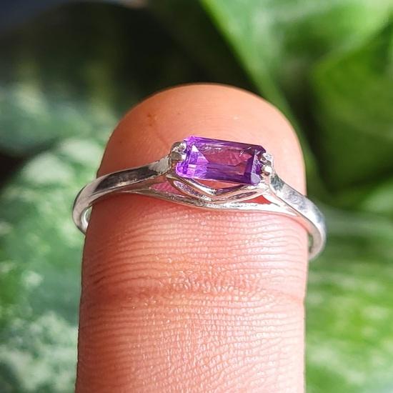 Natural  Purple Amethyst Gemstone 925 Sterling Silver Ring 7.5 US, Gift Ring