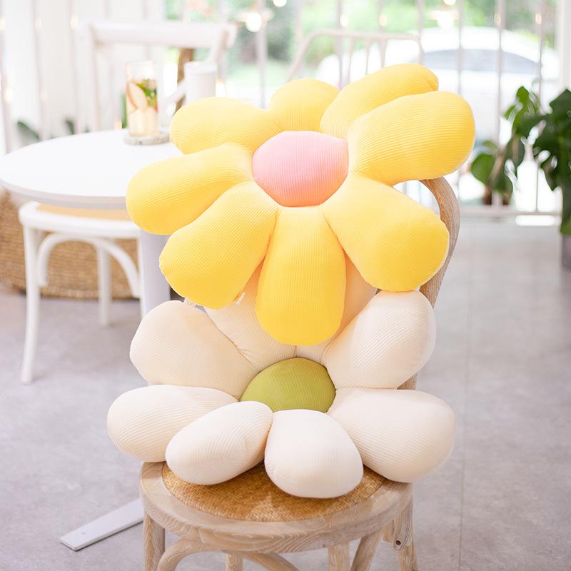 50-80cm Daisy Plush Plant Pillow Lifelike Sunflower Seat Cushion Yellow Pink Beige Chair Flower Pillow ideal for kids of all ages