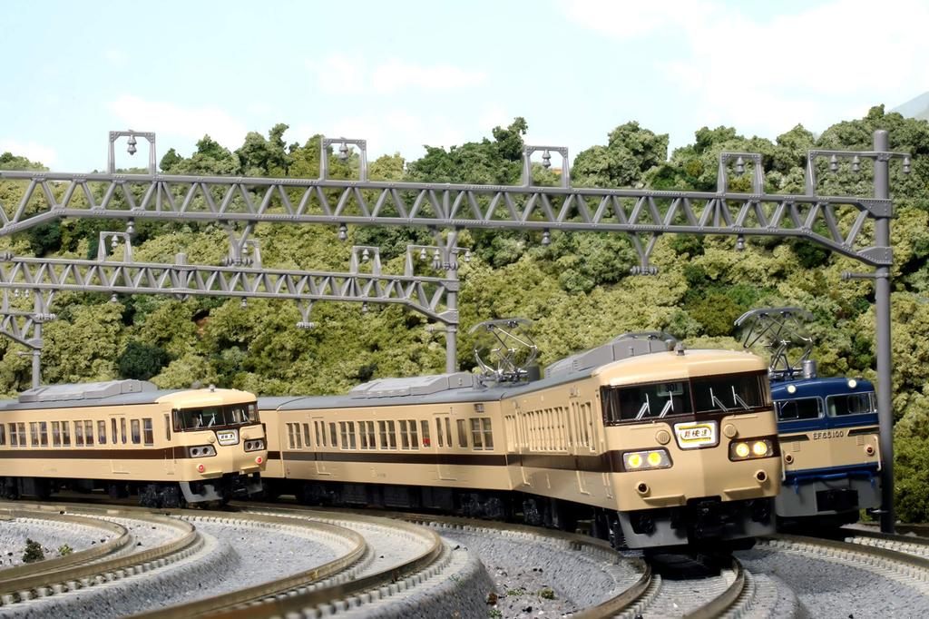 KATO N Gauge 117 Series New Rapid 6-Car Set 10-1607 Railway Model Train
