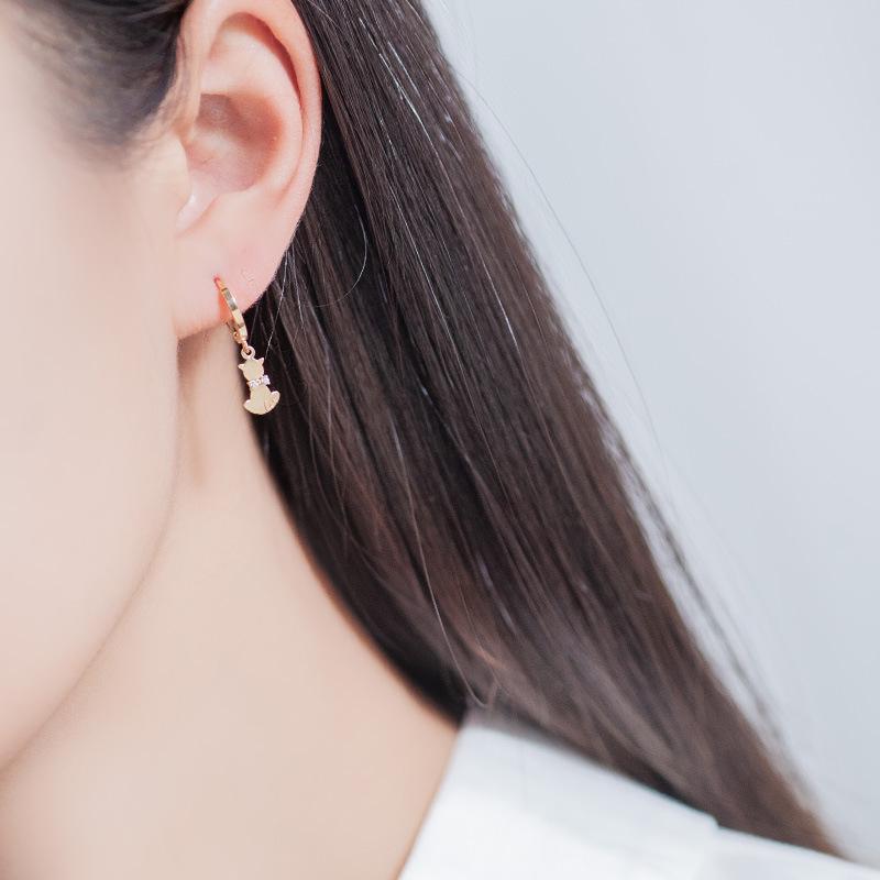 Fashionable Gold-Plated S925 Sterling Silver Kitten Drop Earrings for Women
