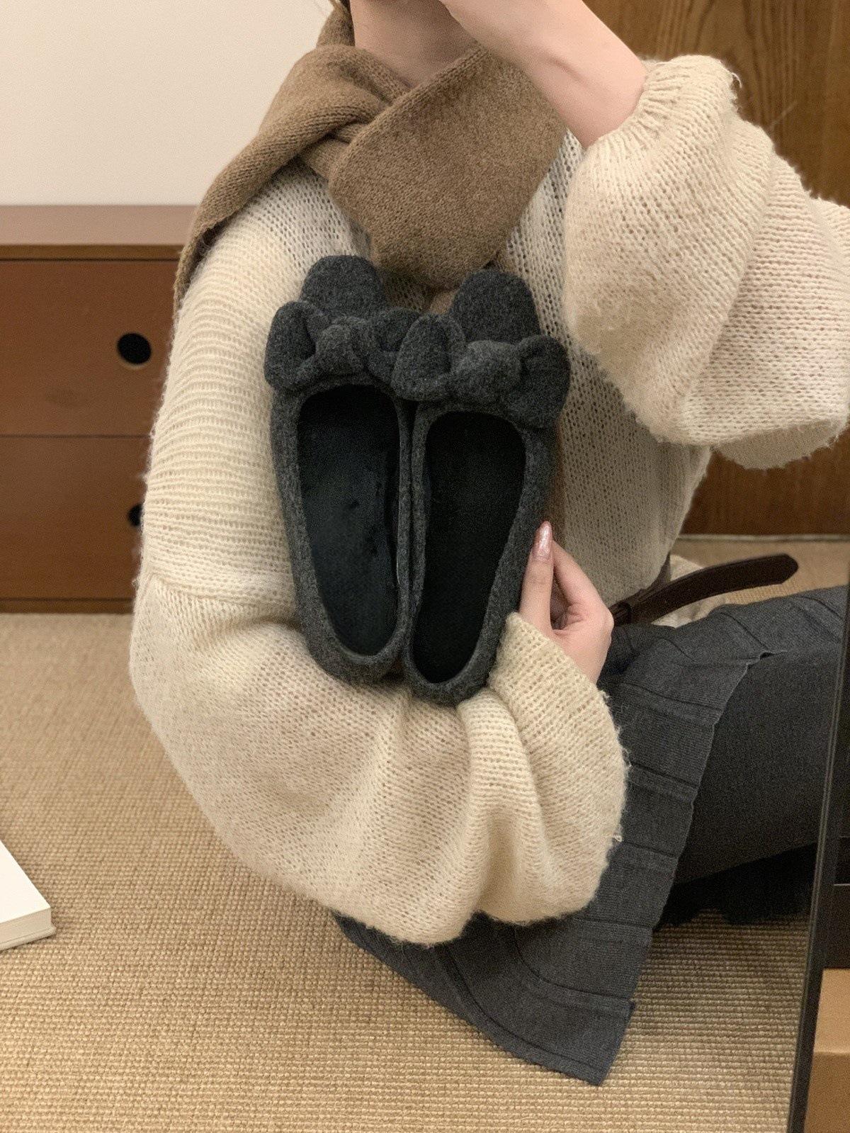

inner height increase bow gray velvet single shoes women s Doudou shoes warm cotton shoes one pedal fluffy shoes outer wear 40 сірий колір