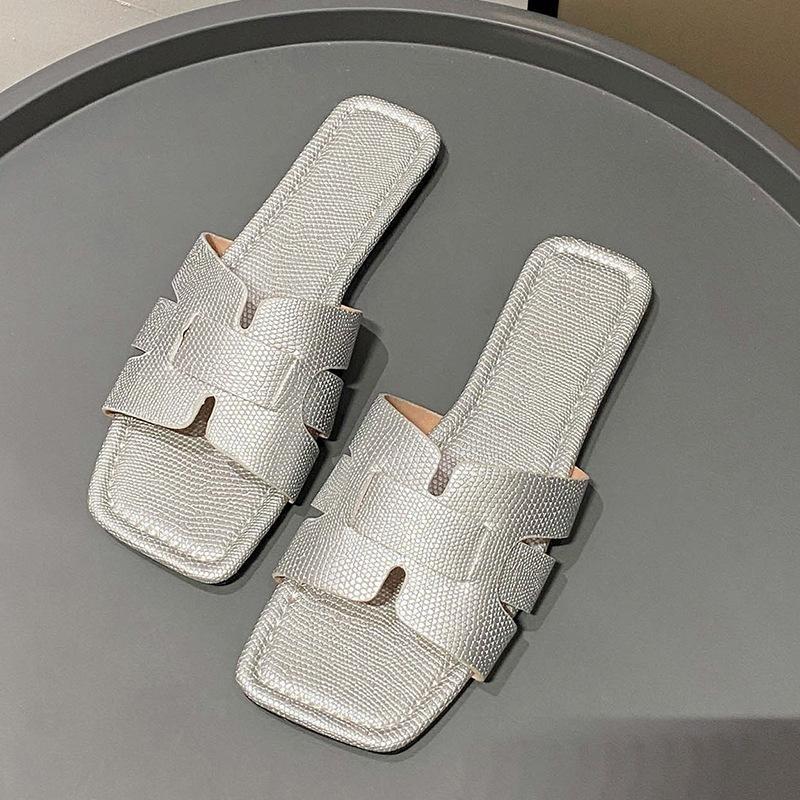 

Женские тапочки Летние квадратные сандалии на плоской подошве Женские сандалии Lazy Большие размеры Пляжная обувь 39 серебряный