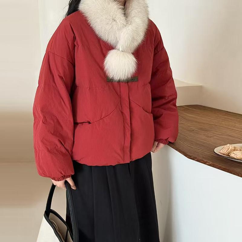 

Меховой воротник шарф короткий пуховик женский 2025 зима новый высококлассный милый маленький молочный хуху темперамент куртка One Size