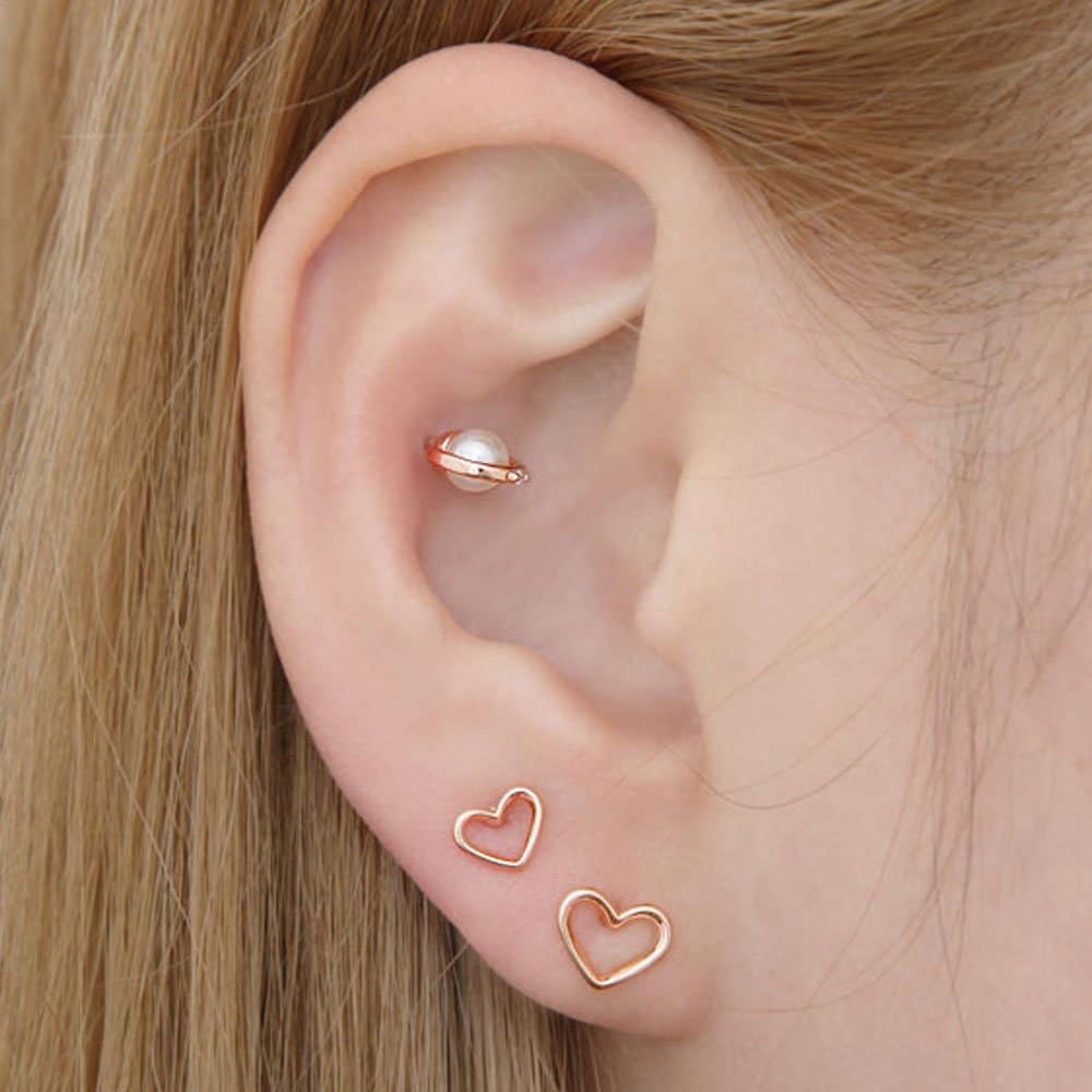 14K Gold Pin Piercing Line Heart 2 Types (Choose 1 On One Side) 1+1