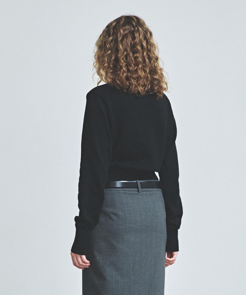 KNITTED (W) Minimal And Round Knit Black