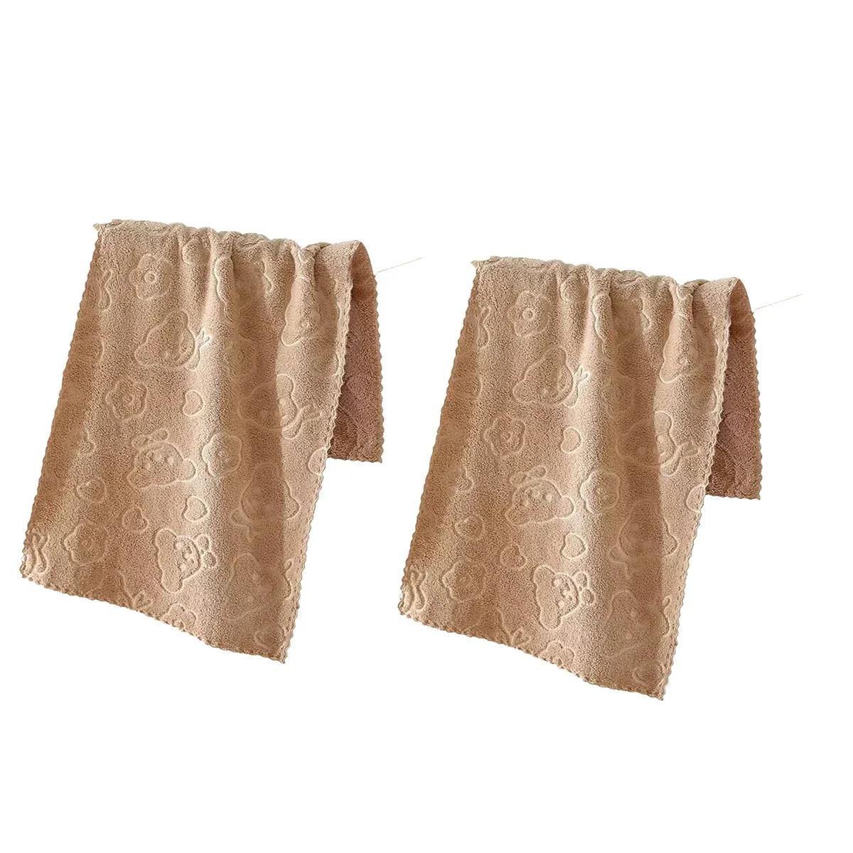 

2 шт. милого мультяшного кораллового флиса с тиснением, мягкое впитывающее быстросохнущее полотенце для лица в подарок коричневый