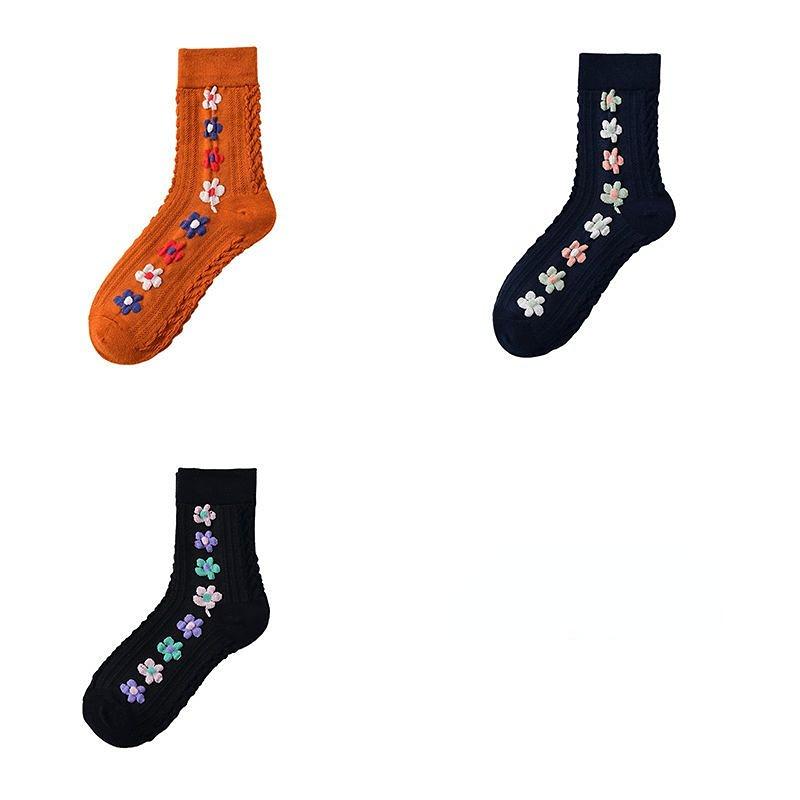 

3/5pcs Spring Autumn Japanese Harajuku Woman Socks Cotton with Flowers Funny Socks Women Korean Style Kawaii Girls Calcetines Mujer 3pcs E