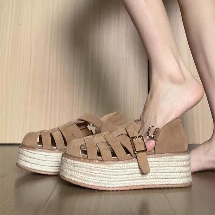 Mode Damen Keilsandalen Schnalle 2025 Sommer dicker Boden hohl Römisch barfuß bequeme Schuhe