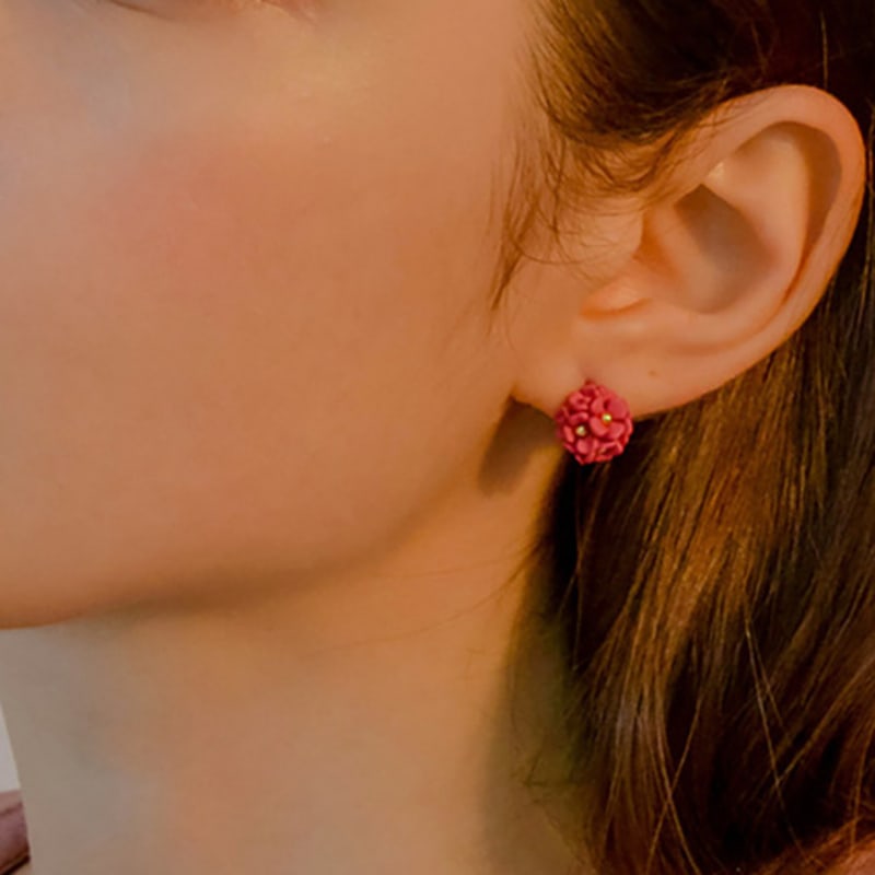 

Dana Burton Mini Hydrangea Stud Earrings lavender