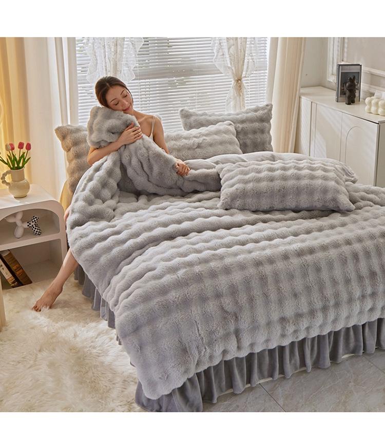 Winter Plush Bunny Fur Bedding Set: Double-Sided Milk Velvet and Coral Fleece Duvet Cover with Skirt