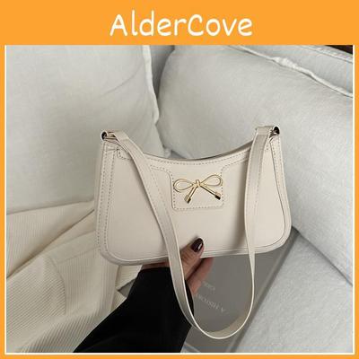 Elegant Small Shoulder Bag With Stitching Detail And Mobile Pocket For Casual Wear