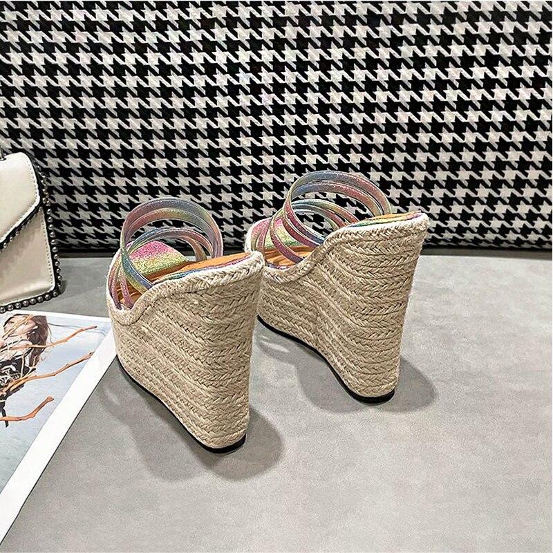 Letnie sandały na koturnie dla kobiet na platformie z plecionymi sznurkami konopnymi na wysokim obcasie