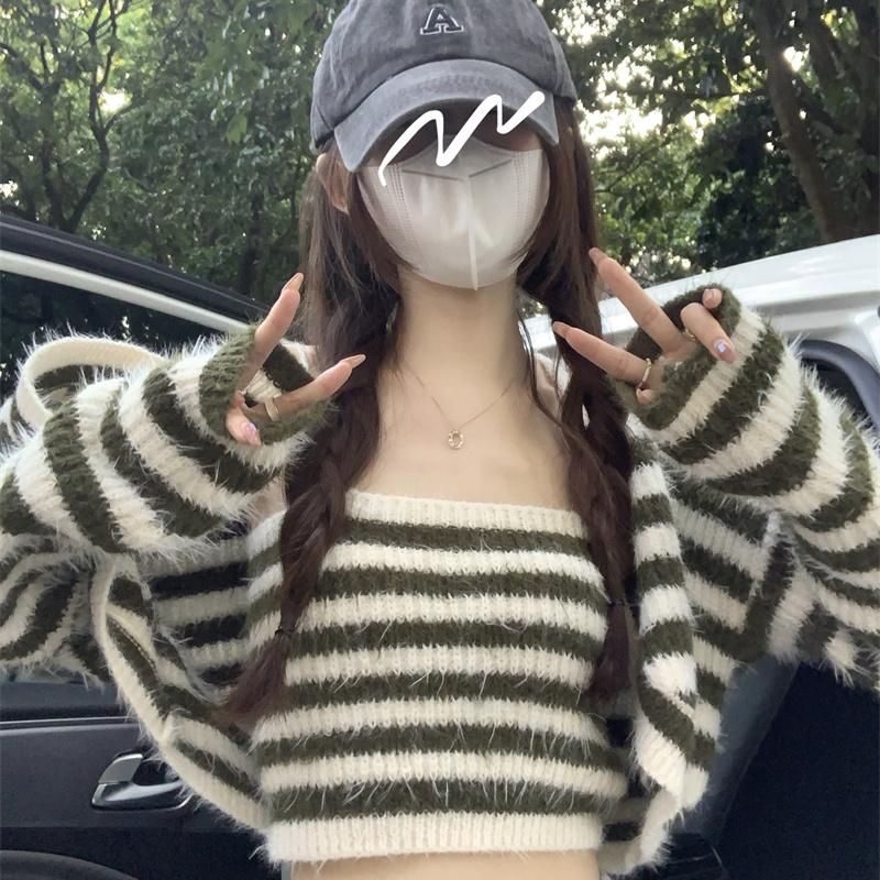 Pure Desire Style Kurze Mode Pullover Set Frauen Gestreifte Strickjacke Verwestlichte Tank Top Zwei Stück Set Mantel Weibliche