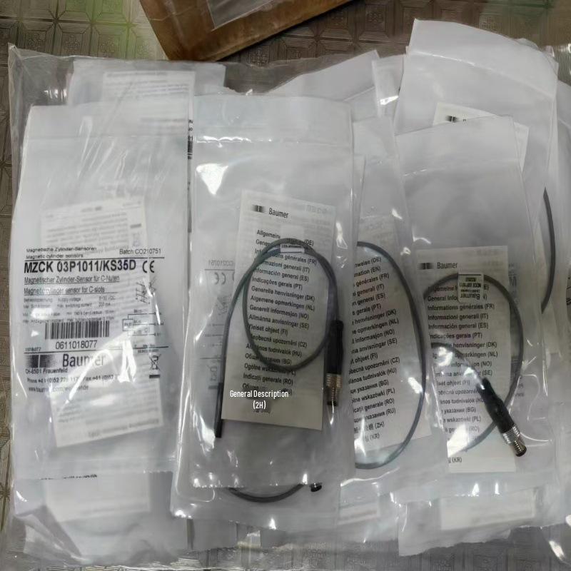 Baumüller Photoelectric Sensor UNDK 20N6914/S35A - New, Genuine, Original