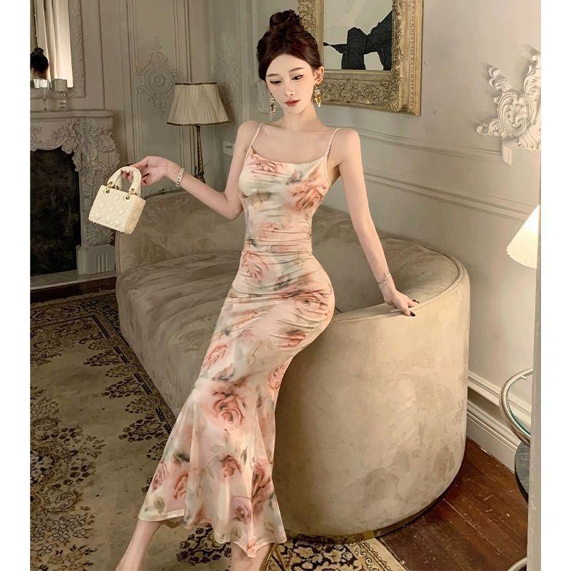 Elegant Floral Fishtail Camisole Dress - Charming and Versatile French-Inspired Bodycon Design