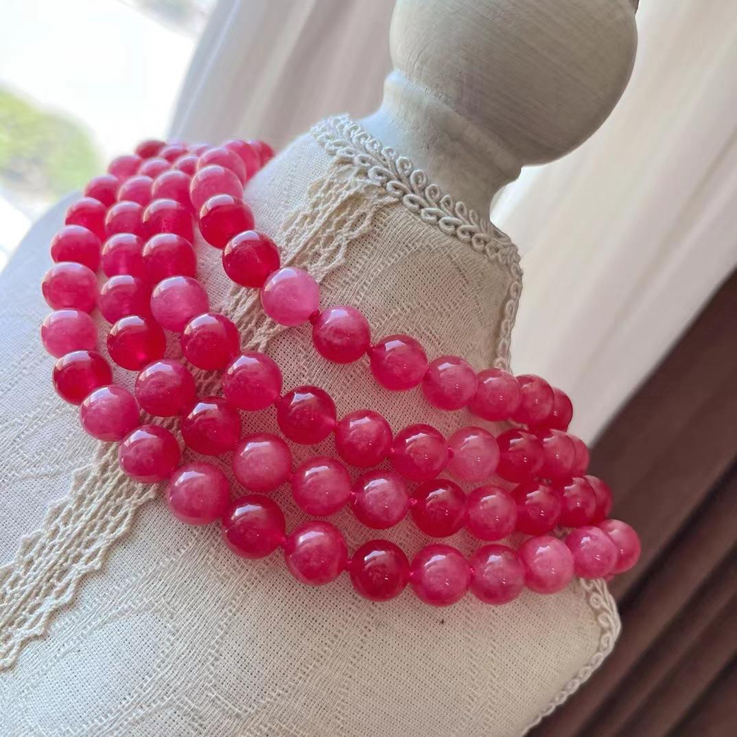 

Vintage Pigeon Blood Red Natural Quartzite Optimized Ruby Color Necklace Niche Premium Sense Collarbone Chain