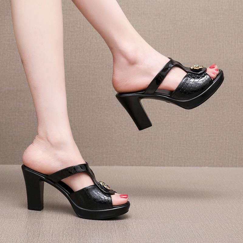 8cm Big Size 32-43 Decent Open Head Bright Leather Slides Pearl Carve Shoes Summer 2025 Block High Heels Slippers Office Model