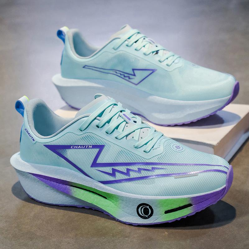 Neue Rennsport-Ultraleicht-Sportschuhe atmungsaktiv und vielseitig Paar Jugend täglicher Freizeit-Low-Top-Trainings-Laufschuhe