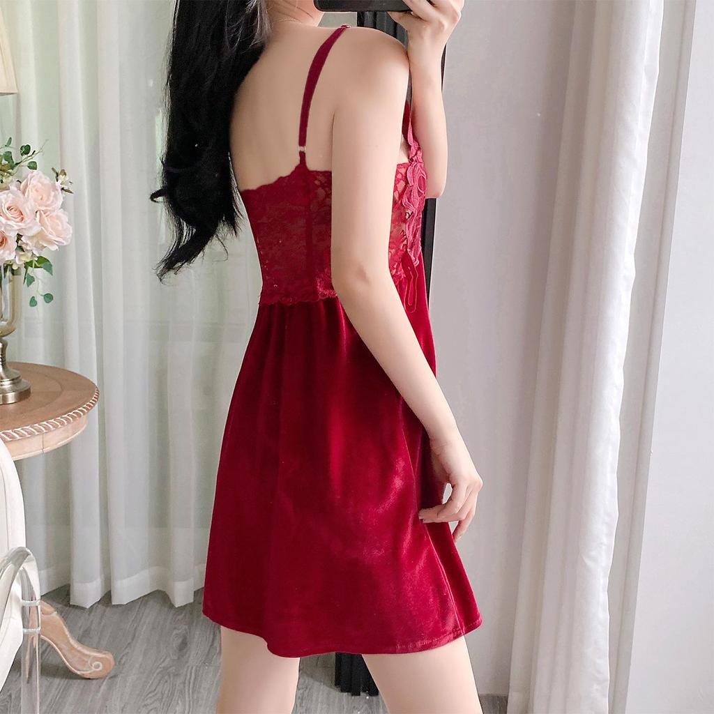 Women's Gold Velvet Butterfly Lace Pajama Set – Camisole and Beautiful Back Sleepwear with Chest Pads for Autumn/Winter.