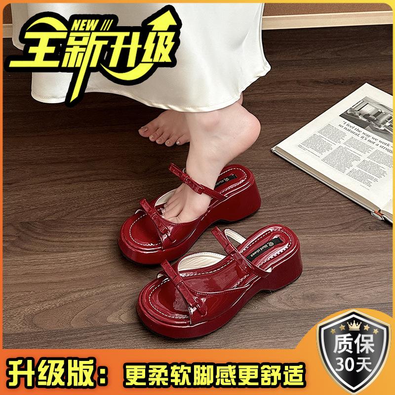 Cartoon Girl Slippers 2025 New Summer Wear Fashion Platform Sandals Summer Bow Slippers Women