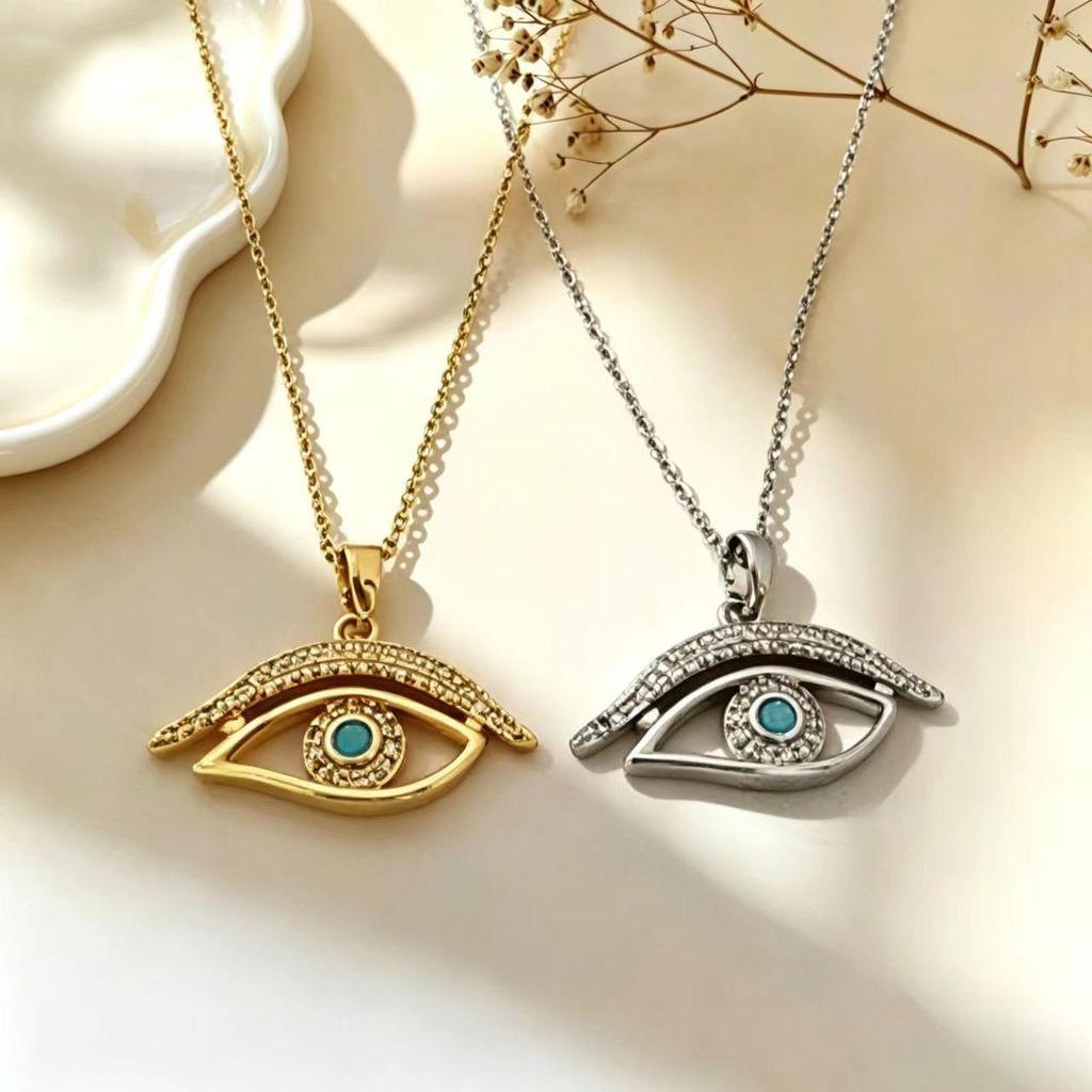 Women's Fashion Devil's Eye Pendant Necklace: Diamond-Encrusted Zircon Collarbone Chain
