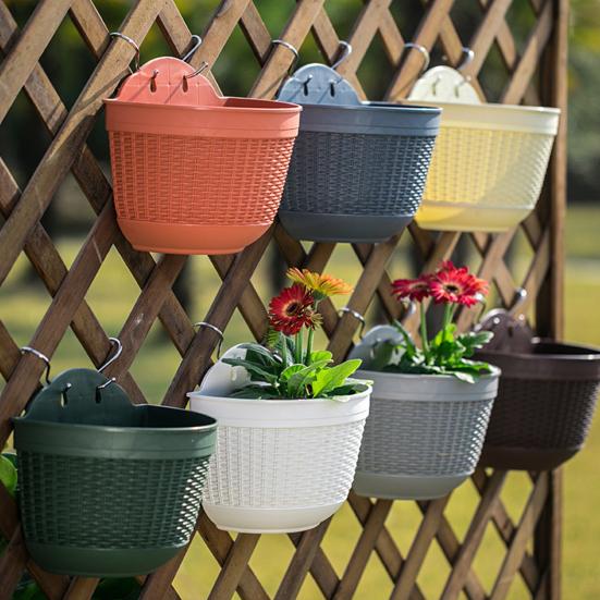 Plant Hanging Basket Wall-mounted Semi-circular Shape Resin Portable Flower Pots for Home