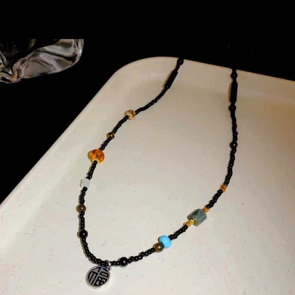 New Chinese natural stone small lion dance handmade beaded Fu brand collarbone chain niche national style light luxury necklace with jewelry