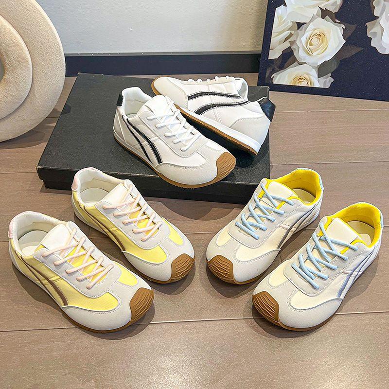 Retro Schnür-Freizeitschuhe mit innerer Erhöhung für Damen, 2025 Frühling, neue vielseitige deutsche Trainings-Farbkombination, weiße Schuhe, Sportschuhe