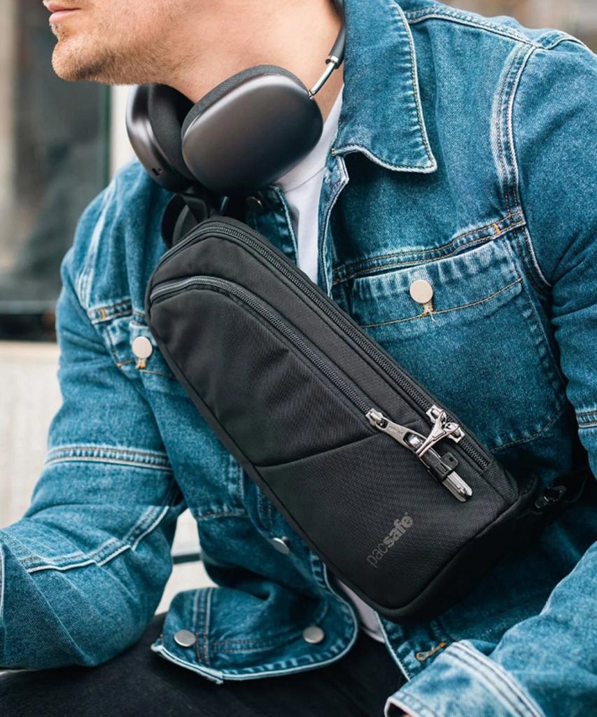 Pacsafe V Action Sling-Tasche